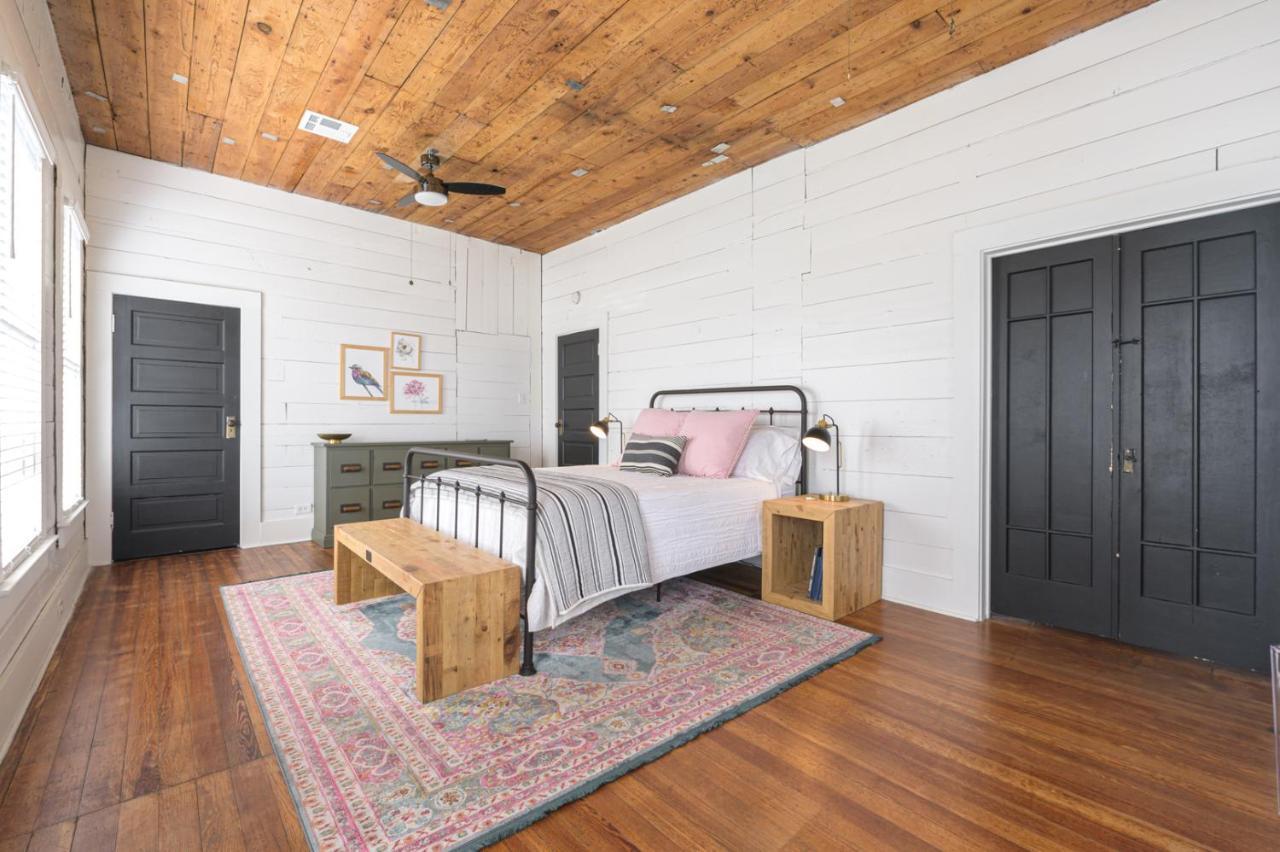 Restored 1930S Uptown Bungalow 2 Min. To Magnolia 韦科 外观 照片